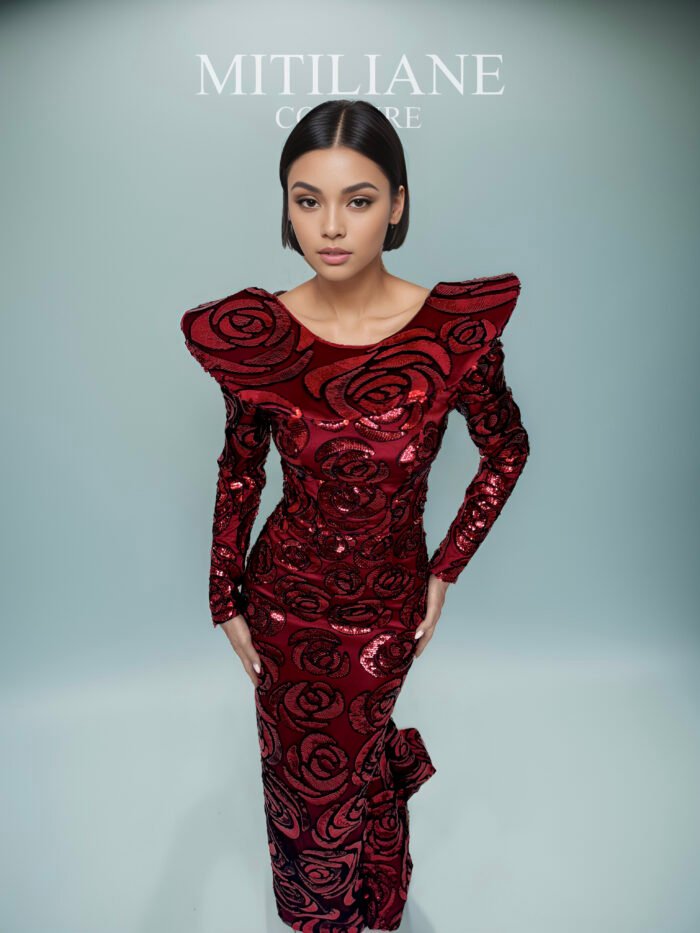 THE VERY RED DRESS - Image 2